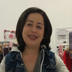 Meet your Posher, Janeth